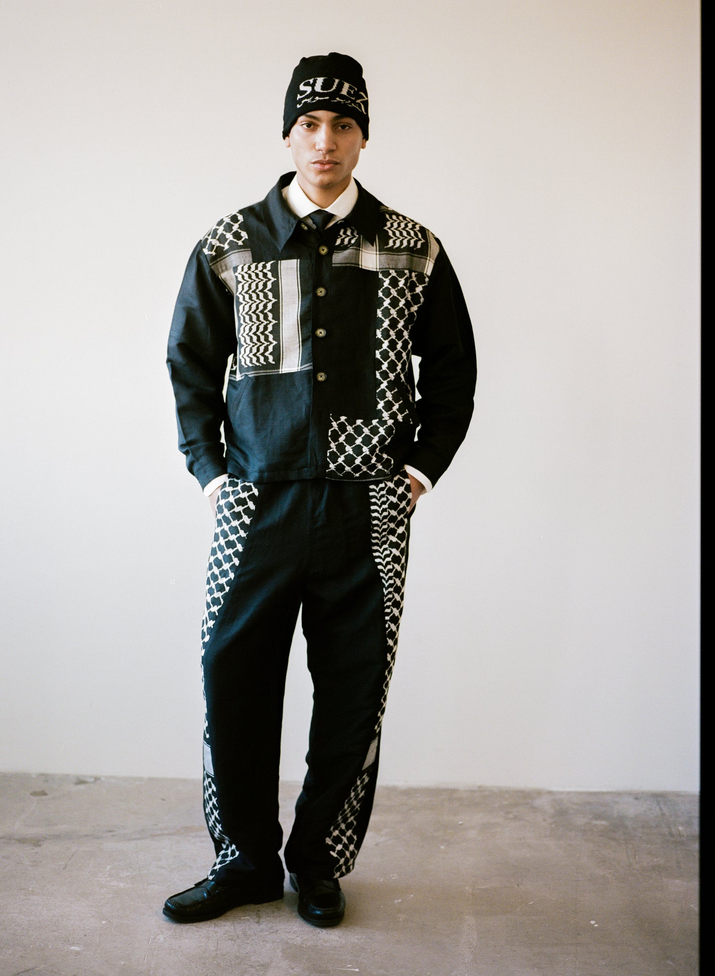 KEFFIYEH MEANDER TROUSERS BLACK